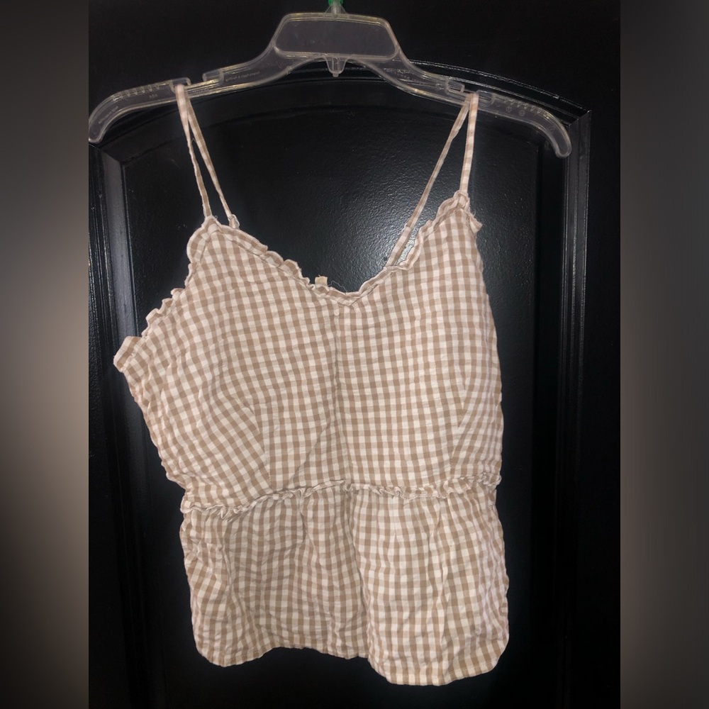 checkered crop top